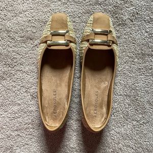 Raffia Flats